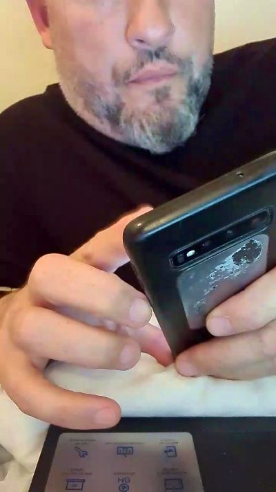 Sergiobicurieux live cam on Cam4