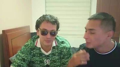 Serguioguecha33 live cam on Cam4