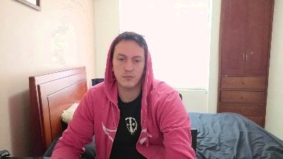Serguioguecha33 live cam on Cam4