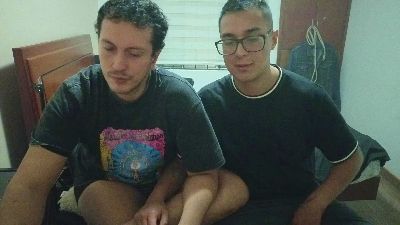 Serguioguecha33 live cam on Cam4