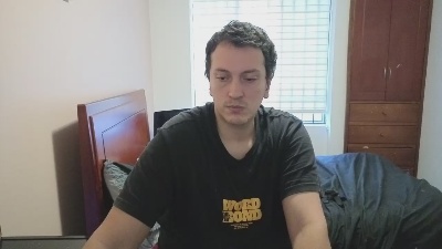 Serguioguecha33 live cam on Cam4