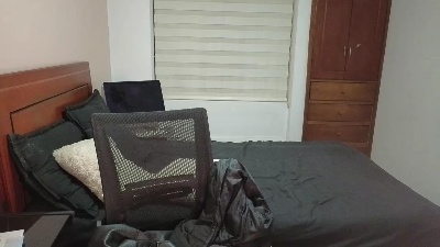 Serguioguecha33 live cam on Cam4