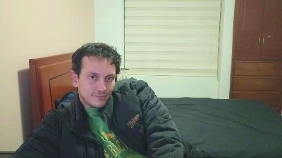 Serguioguecha33 live cam on Cam4