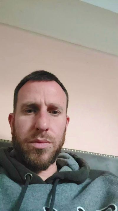 Sertito3333 live cam on Cam4