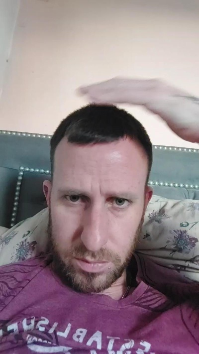 Sertito3333 live cam on Cam4