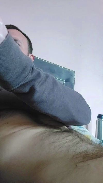 Sertito3333 live cam on Cam4