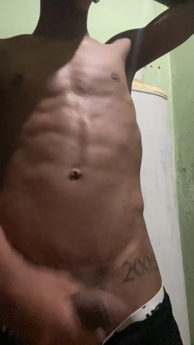 Seu_pretosfd00 live cam on Cam4