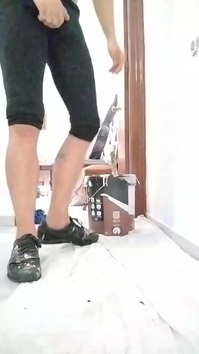 Sevillano_41 live cam on Cam4