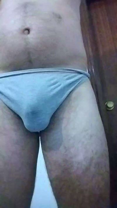 Sevillano_41 live cam on Cam4