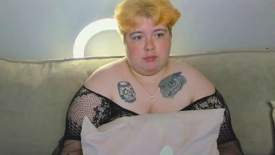 Sew_Sunny live cam on Cam4