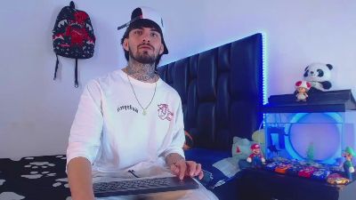 Sex_Fucking live cam on Cam4