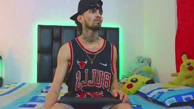 Sex_Fucking live cam on Cam4