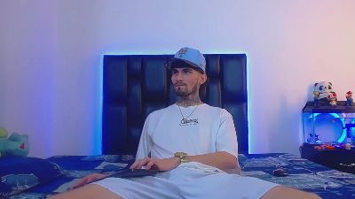 Sex_Fucking live cam on Cam4