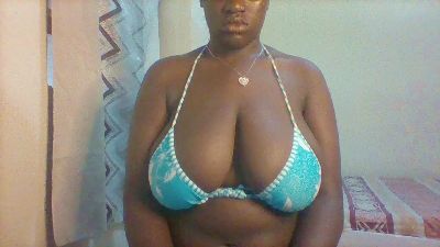Sexie_boobie live cam on Cam4