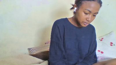 Sexijolie live cam on Cam4