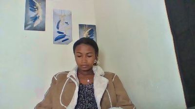 Sexijolie live cam on Cam4