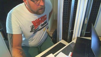 Sexsklave01 live cam on Cam4