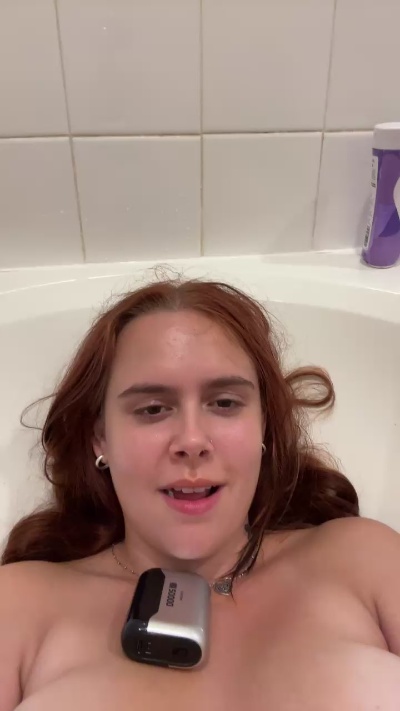 Sexxmeee live cam on Cam4