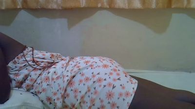 Sexxy_petite_ live cam on Cam4