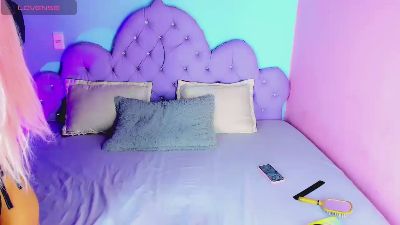 SexyJuliaa01 live cam on Cam4
