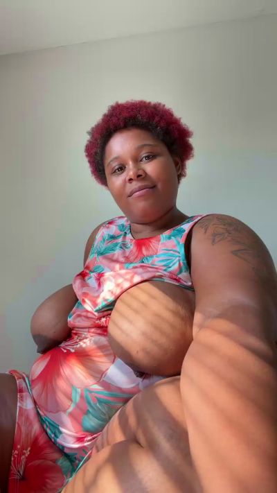 SexyMilly live cam on Cam4