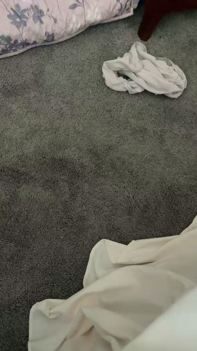 SexyNRedi22 live cam on Cam4