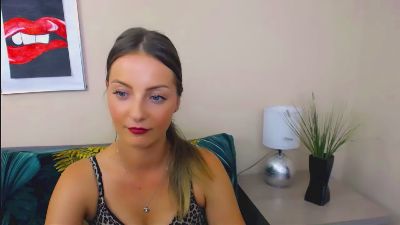 SexyNatalie live cam on Cam4