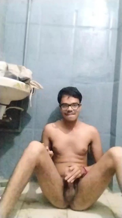 SexyZoyar1 live cam on Cam4