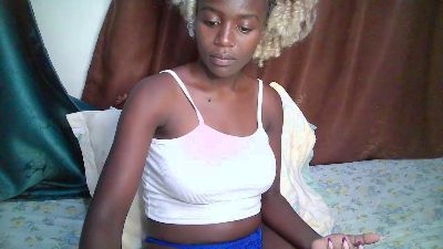 Sexy_Alia live cam on Cam4