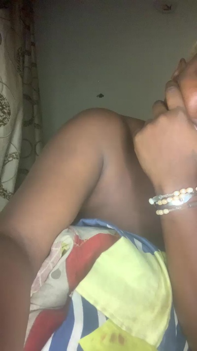 Sexyafricamdiva live cam on Cam4