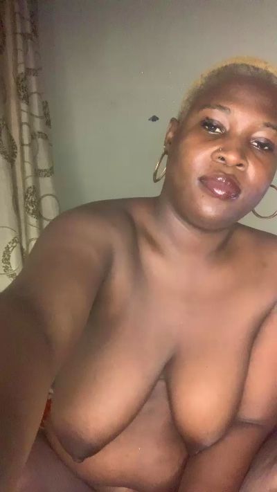 Sexyafricamdiva live cam on Cam4