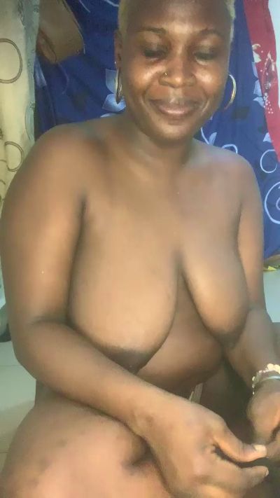Sexyafricamdiva live cam on Cam4