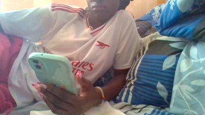 Sexyafricanah02 live cam on Cam4