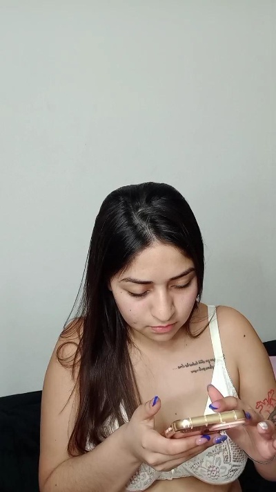 Sexybelu_xxx webcam