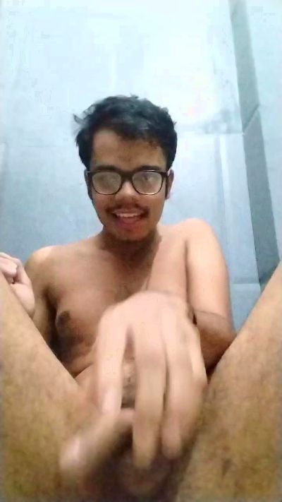 Sexybobby23 live cam on Cam4