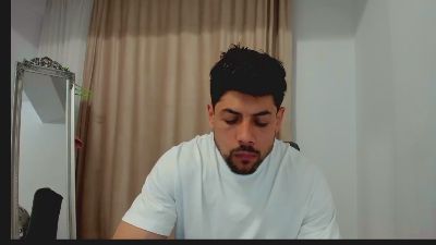 Sexyboy22f live cam on Cam4