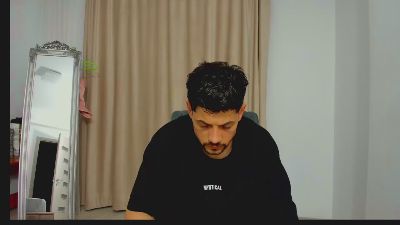 Sexyboy22f live cam on Cam4