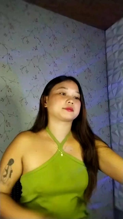 SexycutePinay live cam on Cam4