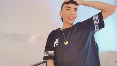 Sexycuteboyhot live cam on Cam4