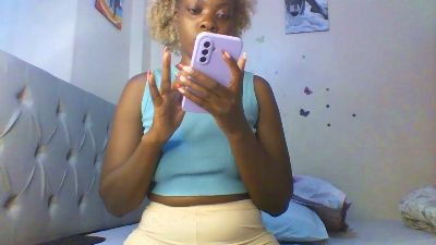 Sexyebony live cam on Cam4