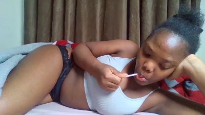 Sexyicey live cam on Cam4
