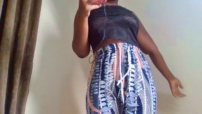 Sexyicey live cam on Cam4