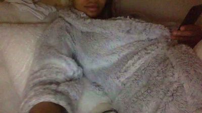 Sexykloebabe live cam on Cam4