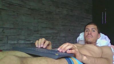Sexylatin64 live cam on Cam4