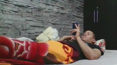 Sexylatin64 live cam on Cam4
