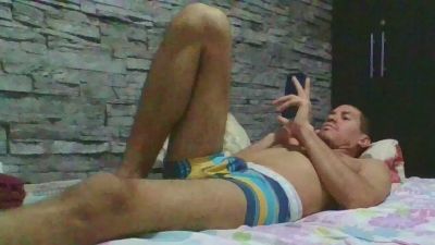 Sexylatin64 live cam on Cam4