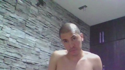 Sexylatin64 live cam on Cam4