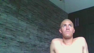 Sexylatin64 live cam on Cam4