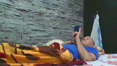Sexylatin64 live cam on Cam4