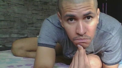 Sexylatin64 live cam on Cam4